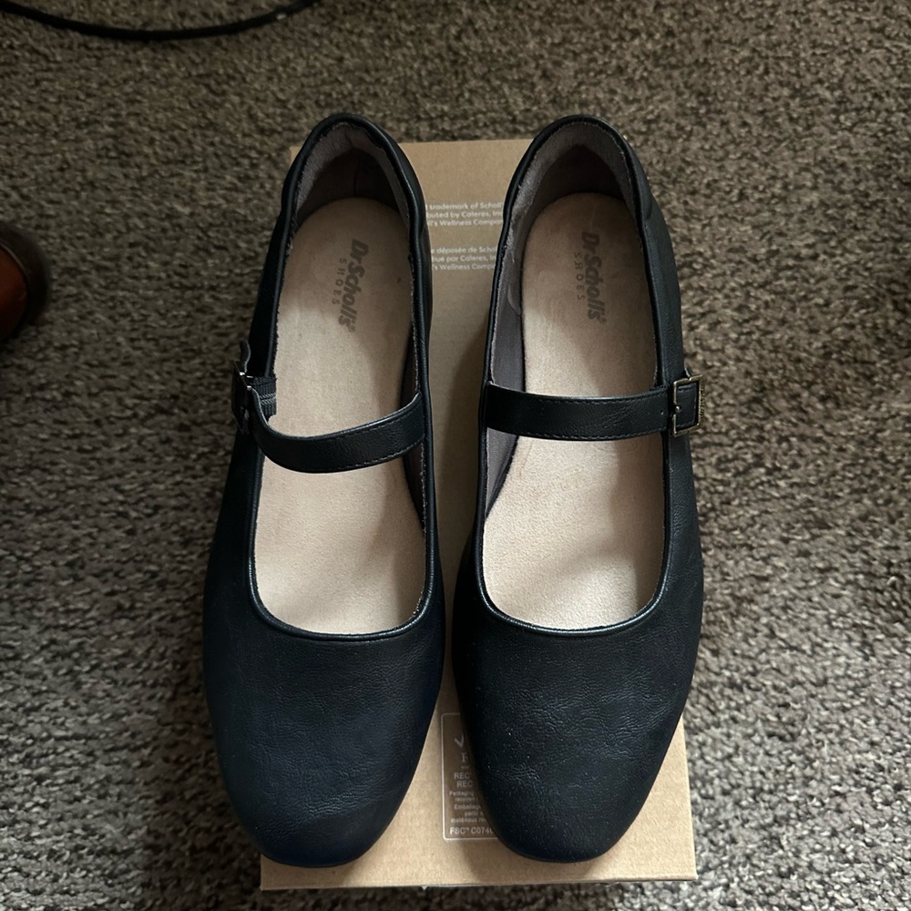 Dr. Scholl's Black Flats with Buckle Strap